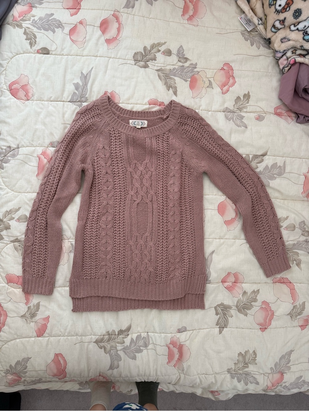 Pink Rose Mauve Cable Knit Crew Neck Sweater